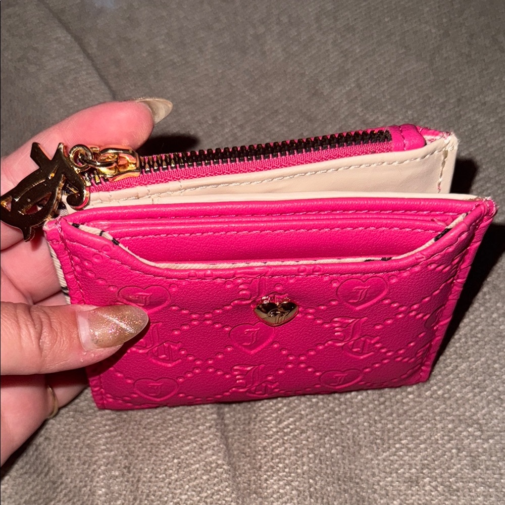 Juicy Couture Pink compact zip wallet heart - Picture 4 of 5
